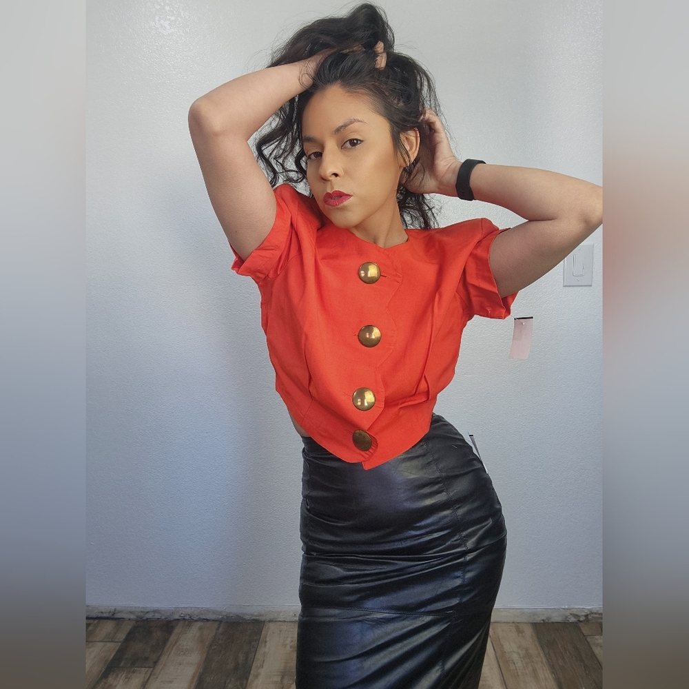 Blouse - Picture 2 of 11